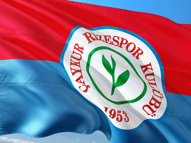 推动足球教 推动足球教