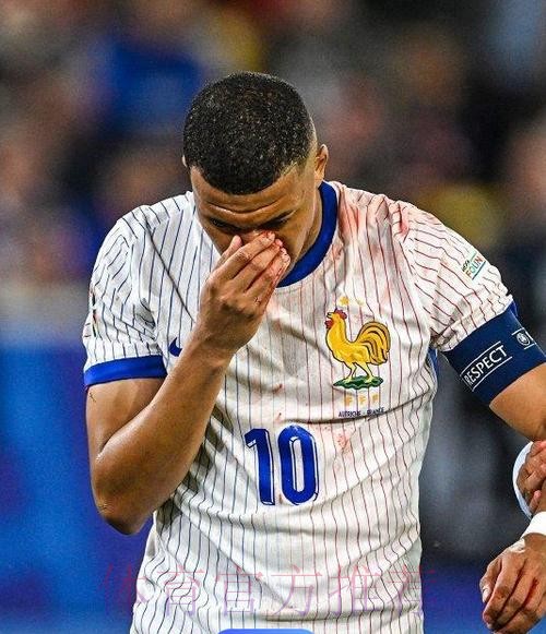 皇马准备再次报价姆巴佩 巴黎要价2.15亿欧元 皇马准备再次报价姆巴佩 巴黎要价2.15亿欧元